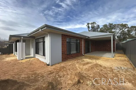 61 Armstrong App, Bellevue, WA 6056