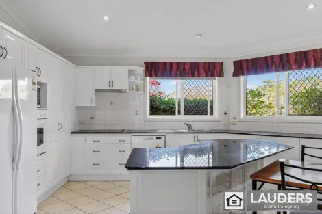 Property photo of 25 Mistral Place Old Bar NSW 2430