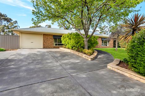 Property photo of 10 Young Court Mount Barker SA 5251
