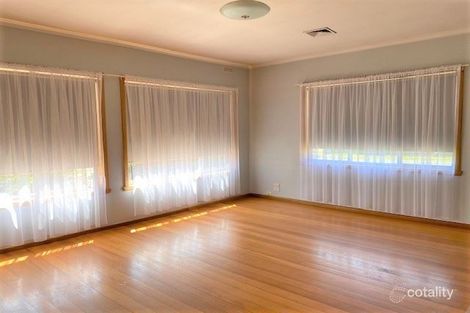 67 Elizabeth St, Ararat, VIC 3377