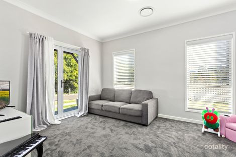 Property photo of 43 Curramore Terrace Tullimbar NSW 2527