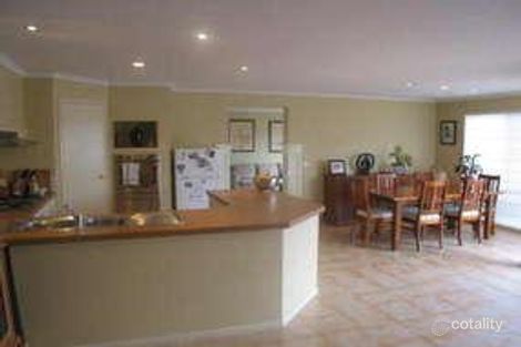 Property photo of 7 Wildflower Court Hillside VIC 3037