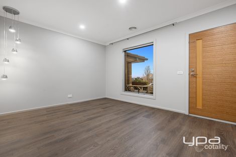 Property photo of 4 Cromarty Circuit Darley VIC 3340
