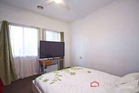 Property photo of 7 Ziegler Avenue Kooringal NSW 2650