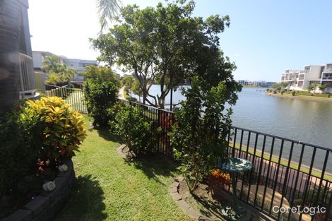 Property photo of 4/5019 Emerald Island Drive Carrara QLD 4211