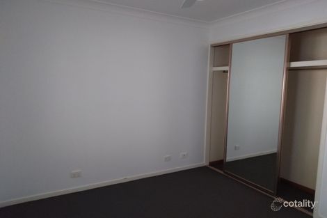 Property photo of 1/1 Merro Close Lake Haven NSW 2263