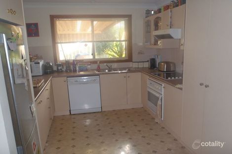 Property photo of 5 Oakmont Avenue Dubbo NSW 2830