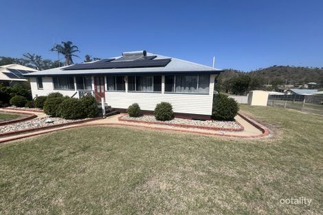 94-96 Capper St, Gayndah, QLD 4625