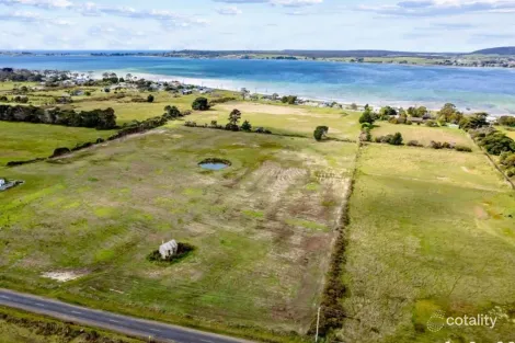 Property photo of 1 Greens Beach Road Beaconsfield TAS 7270