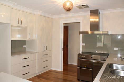 10 James St, Temora, NSW 2666