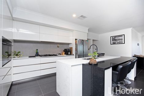 Property photo of 6 Delphis Way Wannanup WA 6210