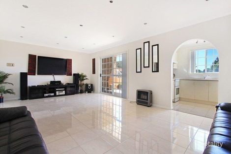 Property photo of 94 Captain Cook Drive Barrack Heights NSW 2528