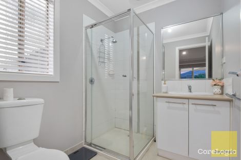 Property photo of 10 Truscott Grove Point Cook VIC 3030