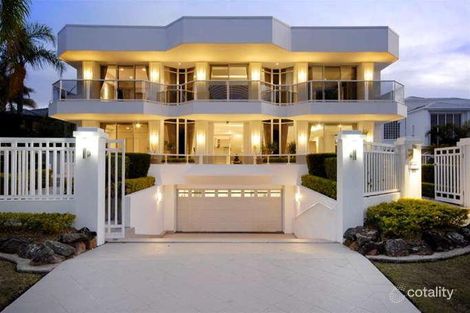 Property photo of 70 Cabana Boulevard Benowa QLD 4217