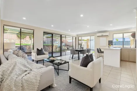Property photo of 12 Dolphin Way Beldon WA 6027