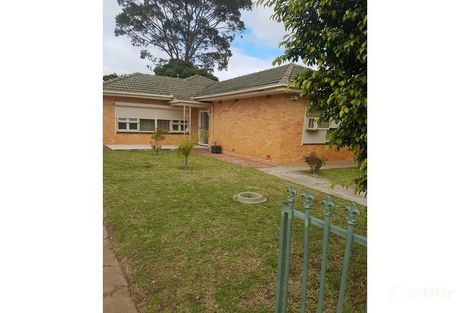 Property photo of 18 Parkwood Grove Mitchell Park SA 5043