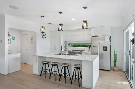 Property photo of 3 Carinthia Lane Coogee WA 6166