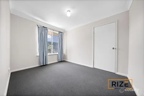 Property photo of 5B Jay Grove Ballajura WA 6066