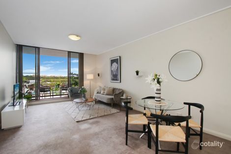 Property photo of 487/4 The Crescent Wentworth Point NSW 2127