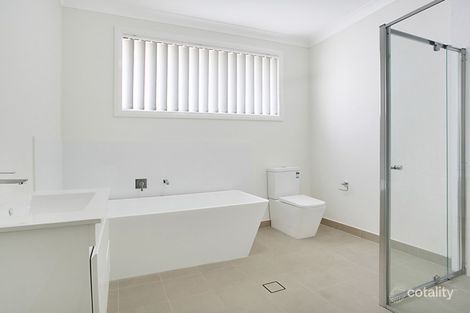 Property photo of 18 Parrott Street Elderslie NSW 2570