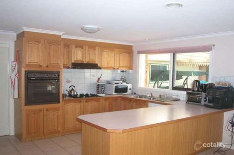 Property photo of 125 Courtenay Avenue Cranbourne North VIC 3977