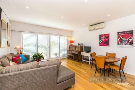 Property photo of 2/10 Hillview Crescent The Hill NSW 2300