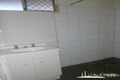 Property photo of 2/70 George Street Pioneer QLD 4825