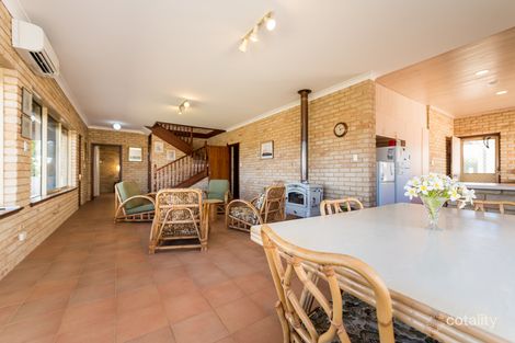 Property photo of 27 Robertson Road Ledge Point WA 6043