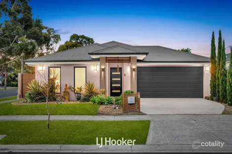 2 Blackledge Dr, Cranbourne East, VIC 3977