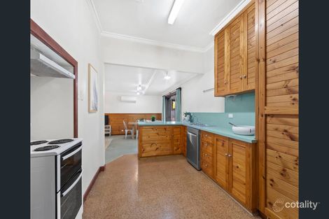 Property photo of 31 Read Street Newtown VIC 3220