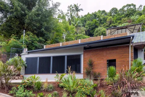 Property photo of 263 Toogood Road Bayview Heights QLD 4868