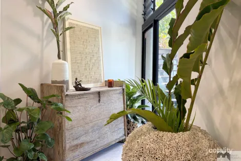 Property photo of 263 Toogood Road Bayview Heights QLD 4868