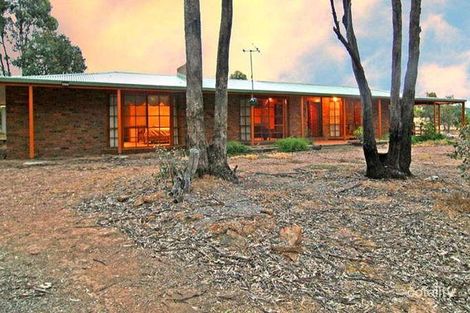 181 Carolyn Way, Maiden Gully, VIC 3551