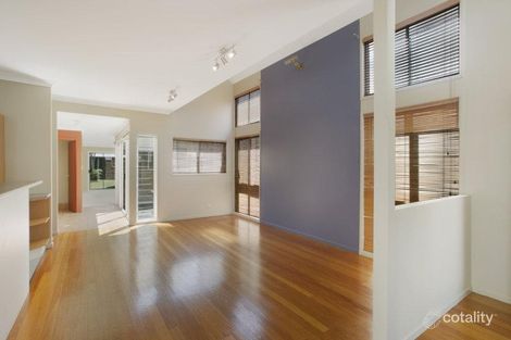 Property photo of 165 West Avenue Wynnum QLD 4178
