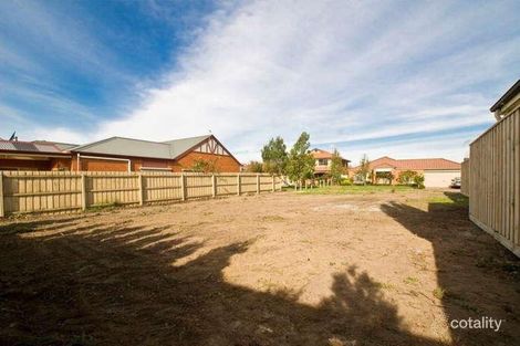 Property photo of 28 Yarra Hill Lane Chirnside Park VIC 3116