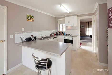 Property photo of 4 Bentley Place Ballarat East VIC 3350