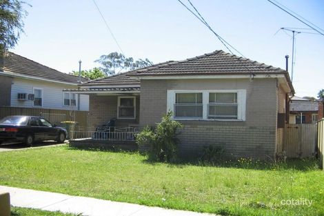6 Avisford St, Fairfield, NSW 2165
