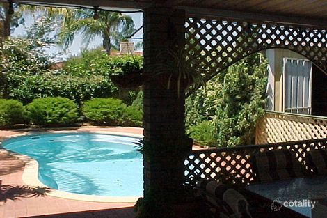 Property photo of 84 Regal Drive Thornlie WA 6108
