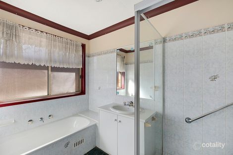 Property photo of 3 Kathleen Court Berkeley Vale NSW 2261