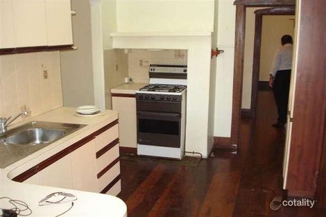 15 Elizabeth St, Bayswater, WA 6053