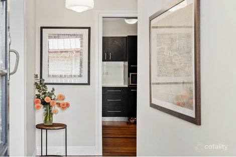 Property photo of 17 Merlin Street Tennyson QLD 4105