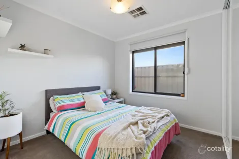 Property photo of 2 Themis Drive Munno Para West SA 5115