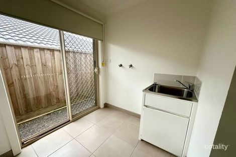 Property photo of 1/5 Lorikeet Lane Cowes VIC 3922