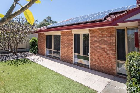 Property photo of 8 Cromer Gardens Parmelia WA 6167