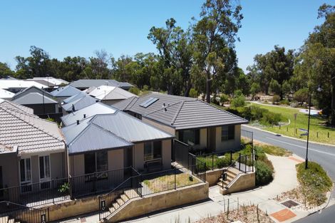 199 Lake Valley Dr, Lakelands, WA 6180