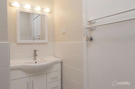 Property photo of 4/8 Seaview Parade Dromana VIC 3936
