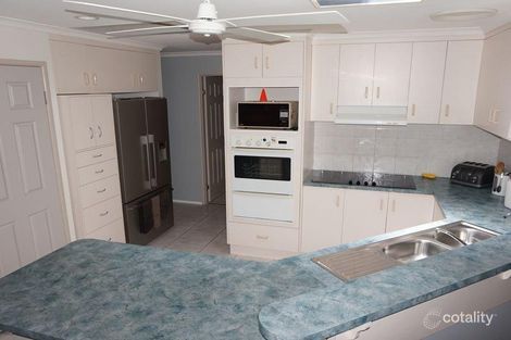 Property photo of 6 Cobalt Crescent Tannum Sands QLD 4680