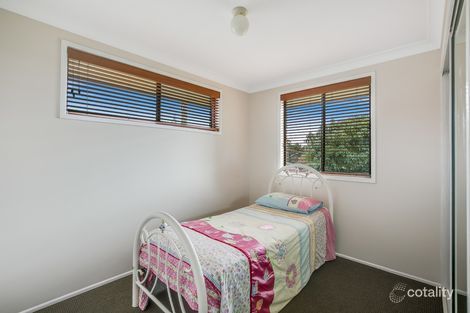 Property photo of 35 Champagne Crescent Wilsonton Heights QLD 4350