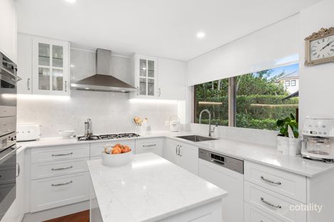 Property photo of 1/32 Tipuana Place Bardon QLD 4065
