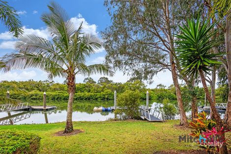 Property photo of 34 Serenity Boulevard Helensvale QLD 4212